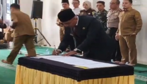 Bupati Lima Puluh Kota Lantik Pejabat Eselon II, Tegaskan Penguatan Tata Kelola Pemerintahan