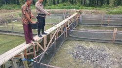 Polsek Singingi di wakili Babinkantimas Lakukan Pengecekan Program Perkarangan Bergizi di Desa Sumber Datar