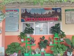 ‎5 Bulan Gaji Tak Dibayar, P3K Parwatu SMPN 8 Menjerit: “Kami Juga Punya Keluarga yang Harus Diberi Makan”